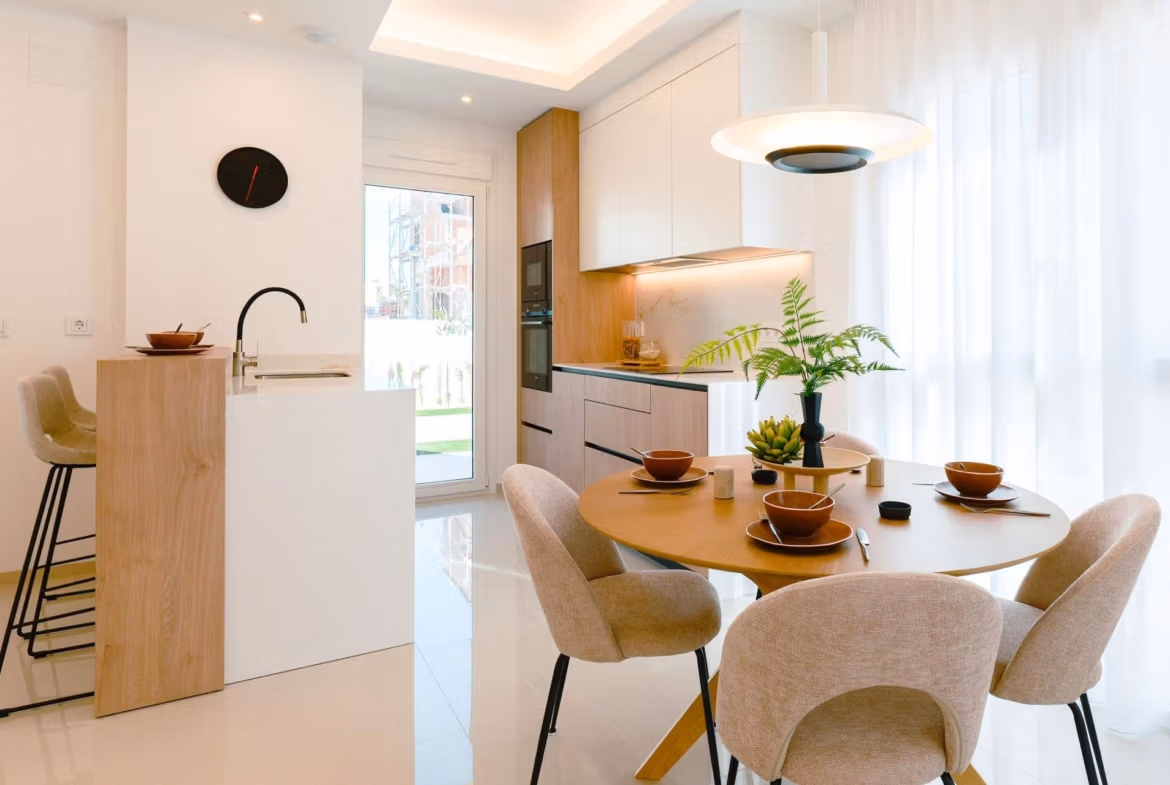 NEW-BUILD-RESIDENTIAL-COMPLEX-IN-ROJALES-15