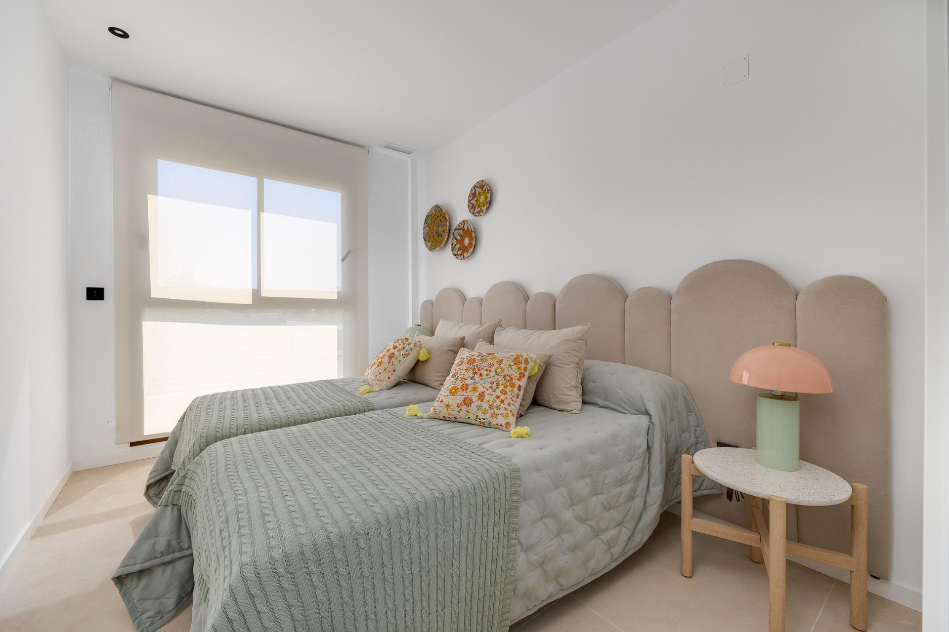 Nieuwbouwvilla met 3 slaapkamers, privézwembad, kelder en solarium te koop in Los Alcázares, Murcia