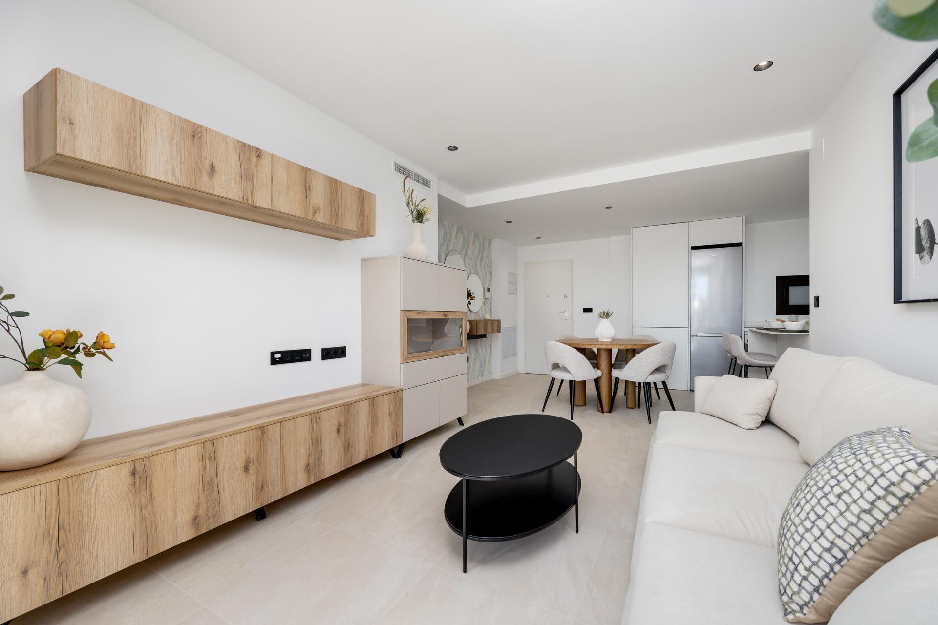 Nowy apartament z 2 sypialniami na pierwszym piętrze z tarasem na sprzedaż przy La Serena Golf w Los Alcázares, Murcja