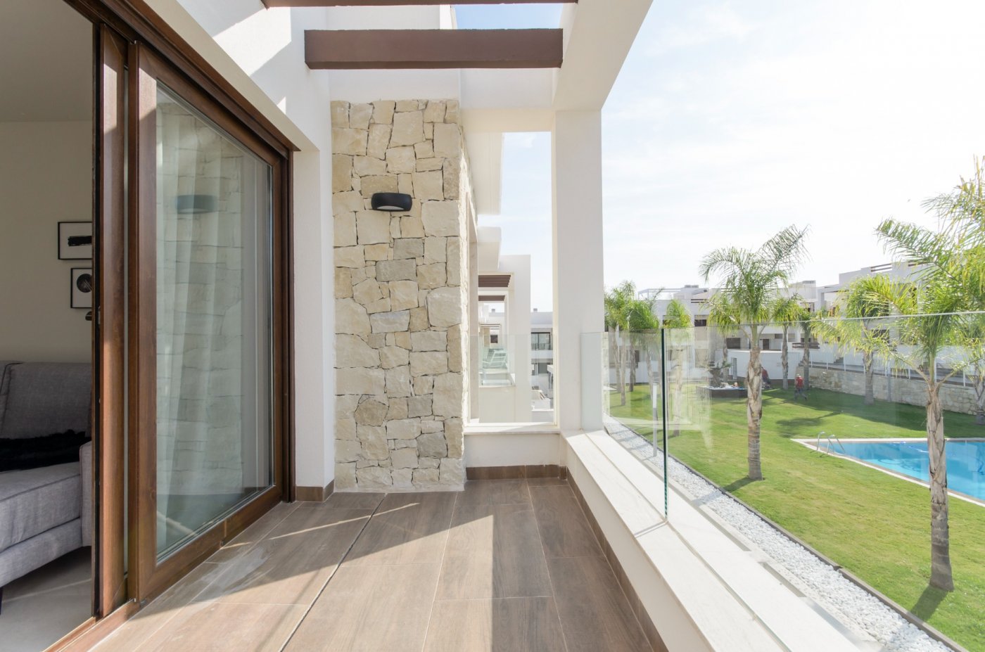 Fully Equipped 2 bedroom Penthouse Apartment with Solarium and Salt Lake Views in Los Balcones, Torrevieja