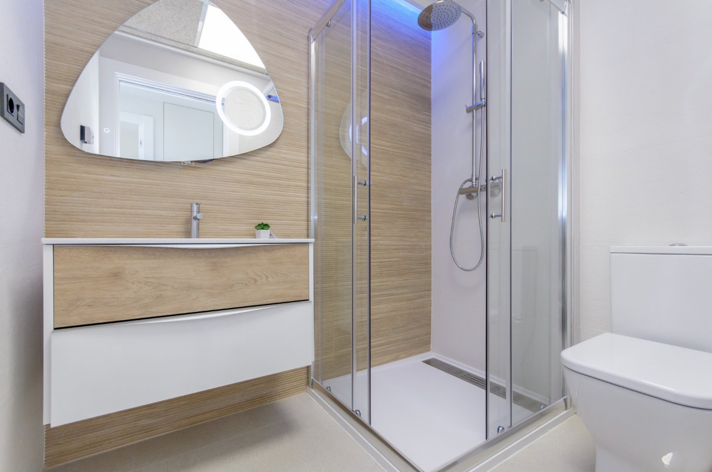 New Build 3 Bedroom Key Ready Penthouse Apartment with Solarium for Sale in Los Balcones, Torrevieja