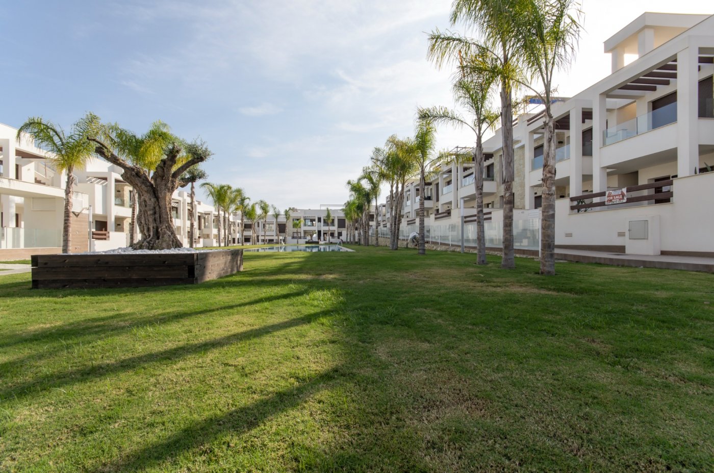 Fully Equipped 2 bedroom Penthouse Apartment with Solarium and Salt Lake Views in Los Balcones, Torrevieja