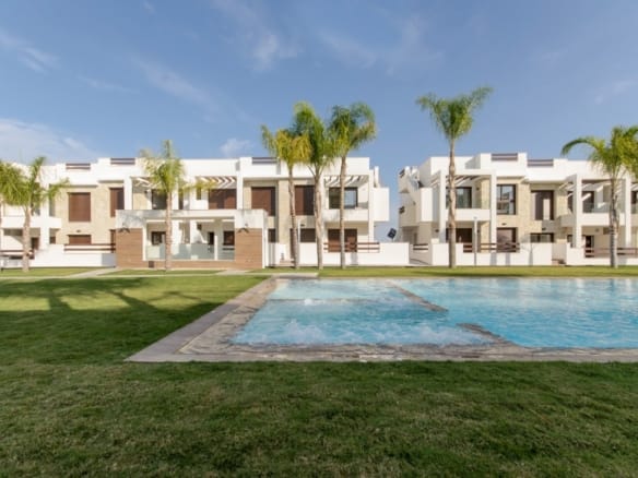 New Build 3 Bedroom Key Ready Penthouse Apartment with Solarium for Sale in Los Balcones, Torrevieja