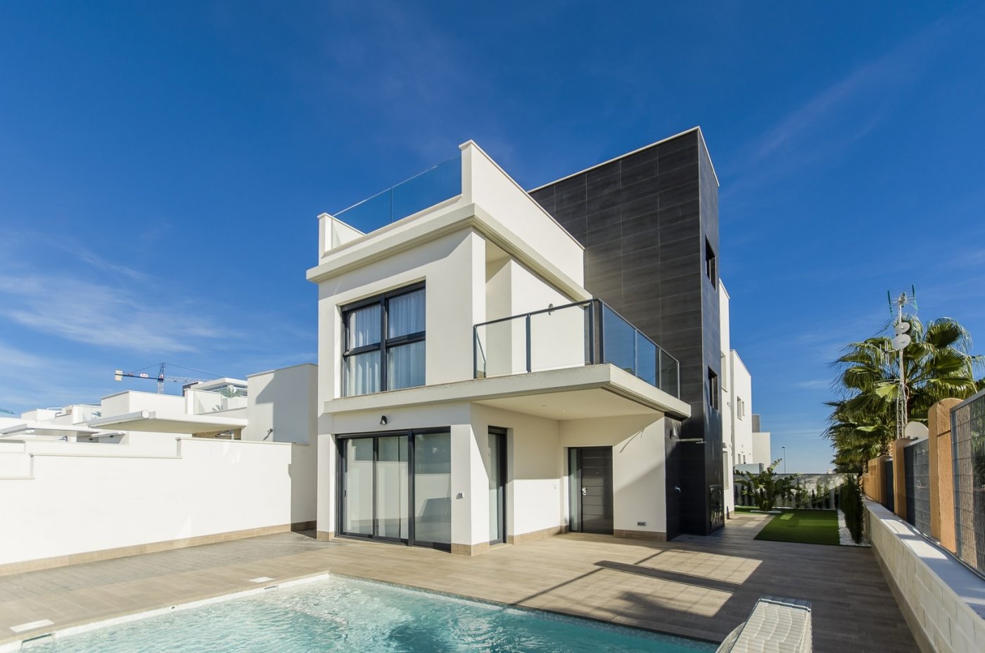 NEW BUILD RESIDENTIAL OF VILLAS IN SAN MIGUEL DE SALINAS in Cerro Del Sol