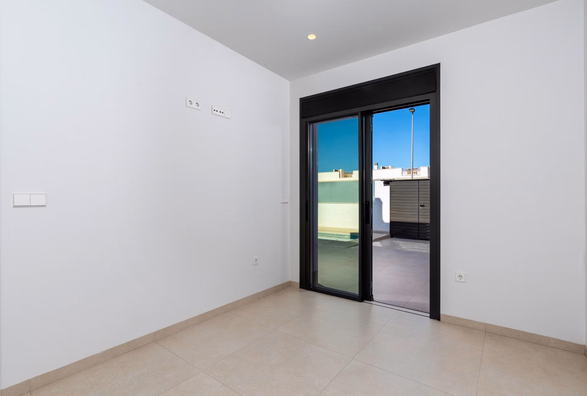 Charmig nyproducerad parvilla med privat pool till salu i San Javier
