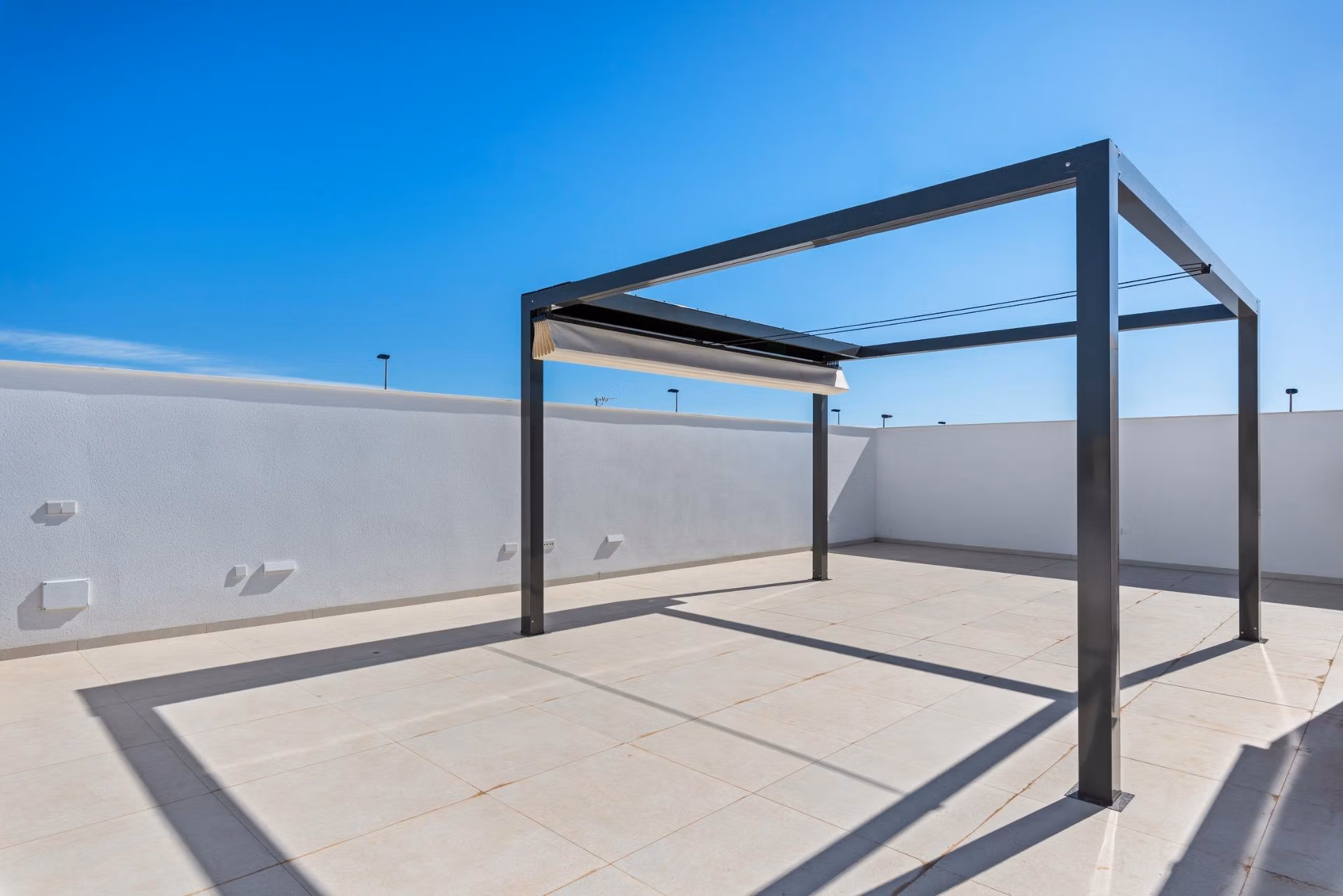 Charmig nyproducerad parvilla med privat pool till salu i San Javier