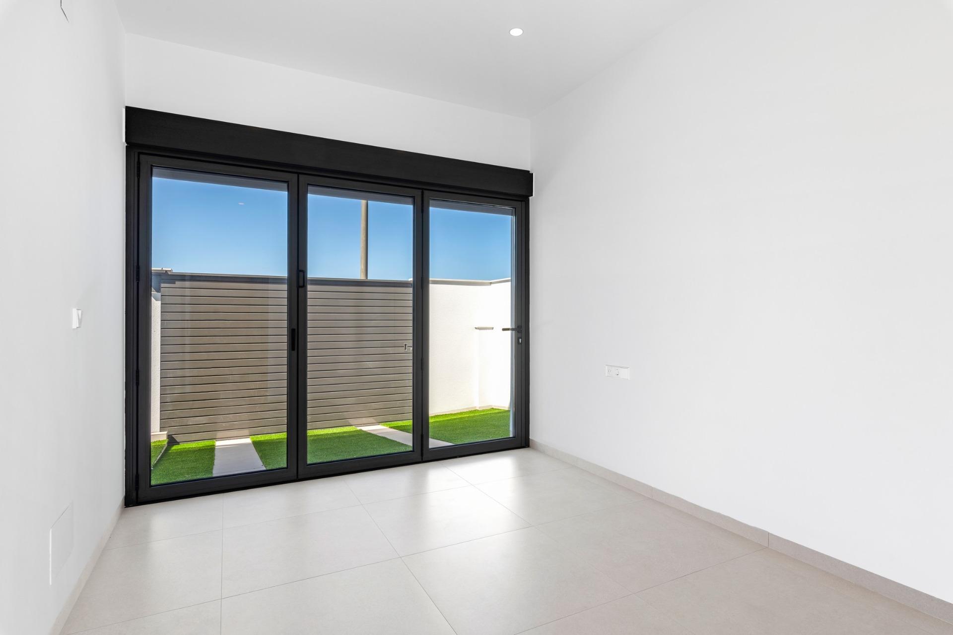 Bright Single-Floor New Build Villa with Private Pool for Sale in San Javier