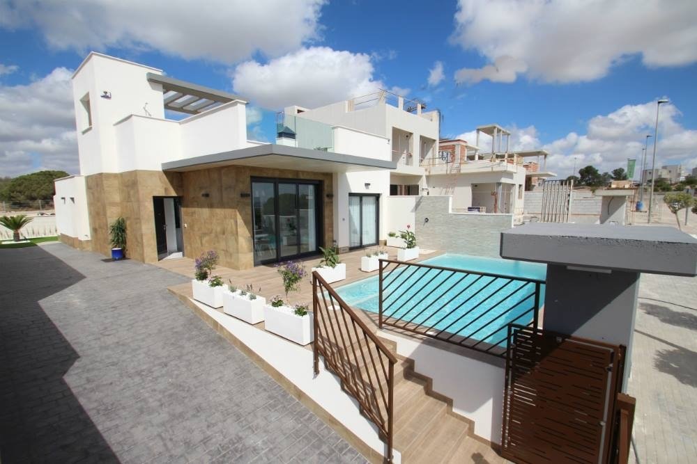 NEW-BUILT-VILLA-IN-PLAYA-HONDA-3