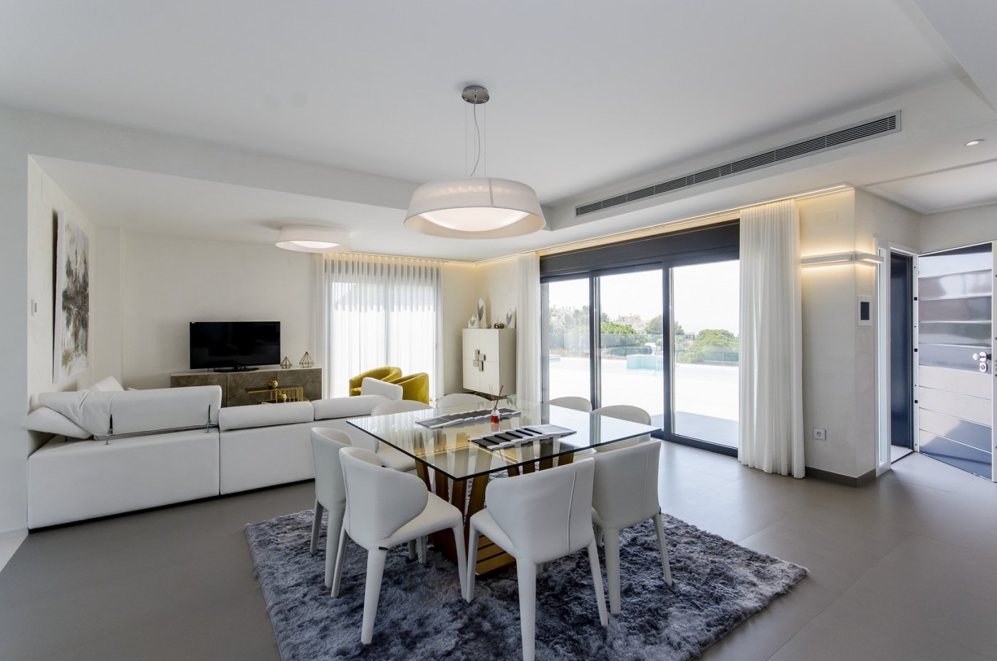 Elegant New Build Villa with Private Pool for Sale 250m from the Beach in Campoamor