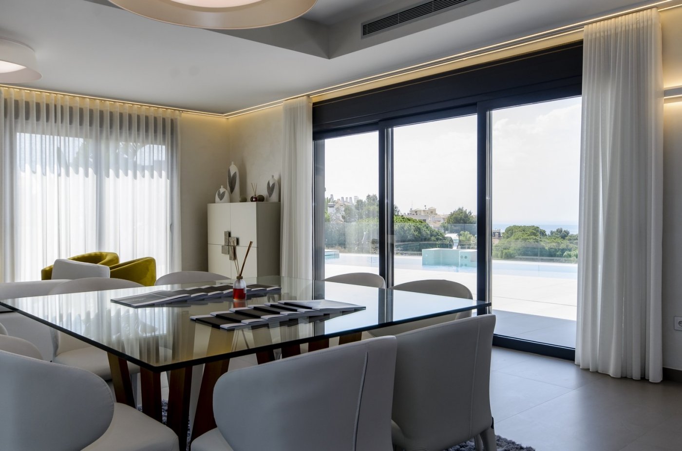 Elegant New Build Villa with Private Pool for Sale 250m from the Beach in Campoamor