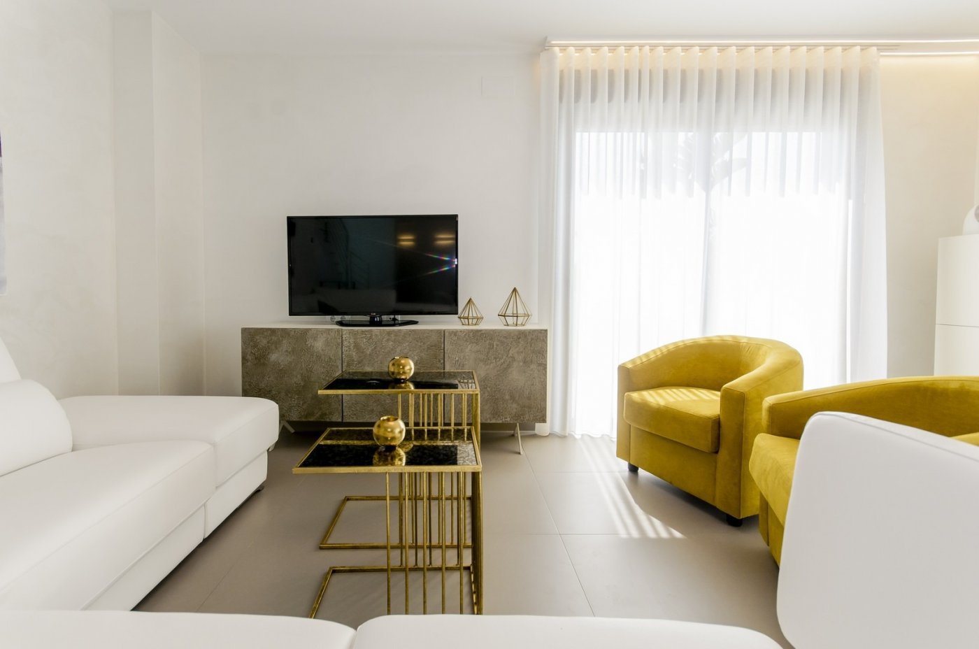 Elegant New Build Villa with Private Pool for Sale 250m from the Beach in Campoamor