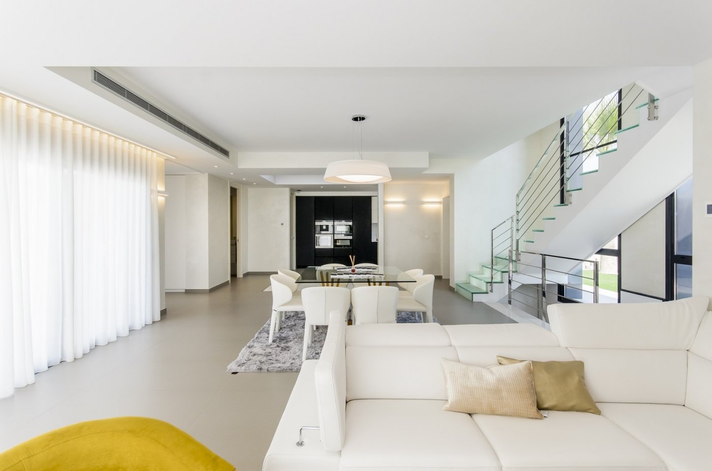 Elegant New Build Villa with Private Pool for Sale 250m from the Beach in Campoamor