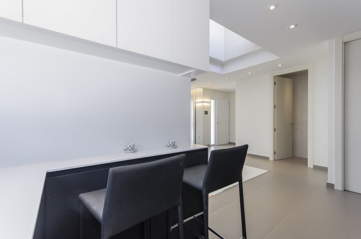 Elegant New Build Villa with Private Pool for Sale 250m from the Beach in Campoamor
