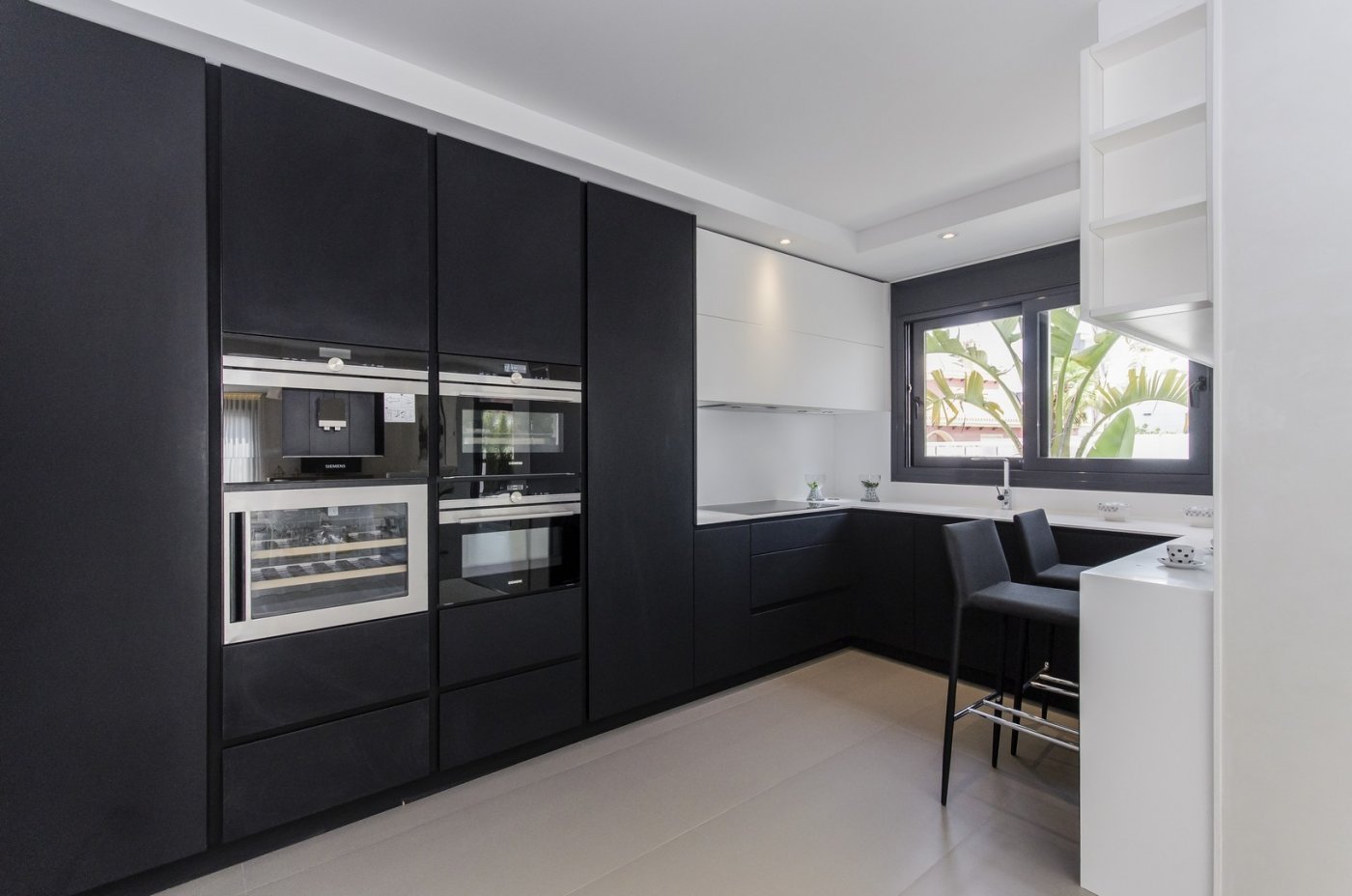 Elegant New Build Villa with Private Pool for Sale 250m from the Beach in Campoamor