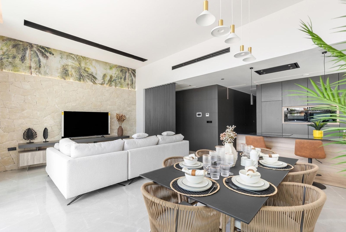 New Build One-Storey Villas with Private Pool for Sale in Los Balcones, Torrevieja, Spain