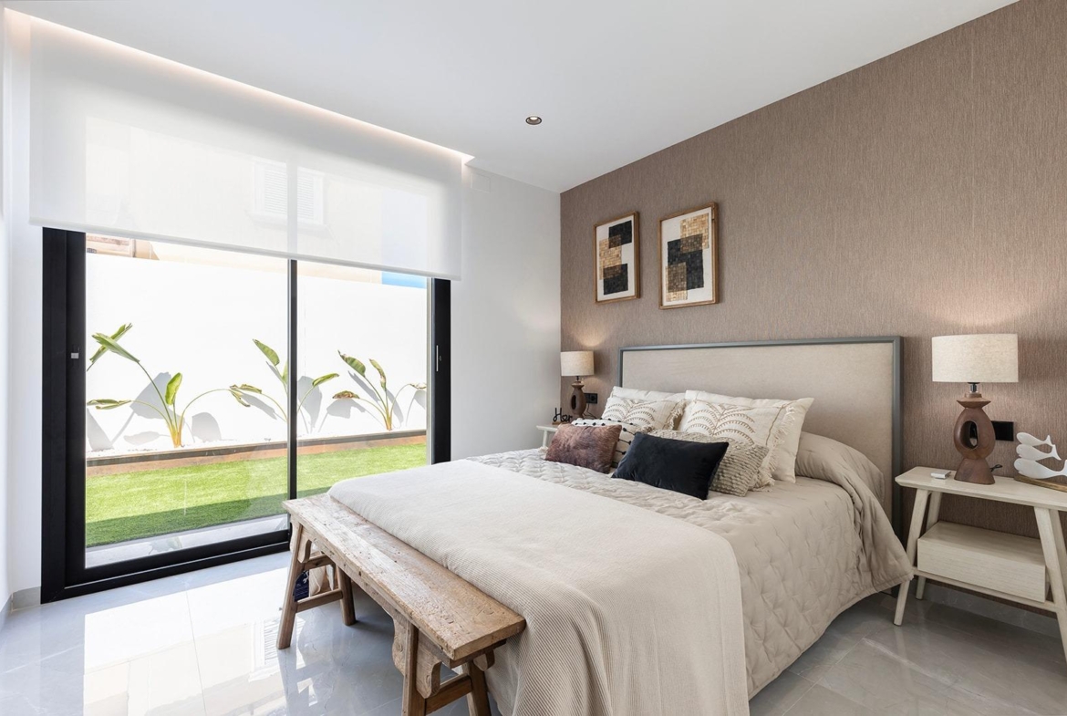 New Build One-Storey Villas with Private Pool for Sale in Los Balcones, Torrevieja, Spain