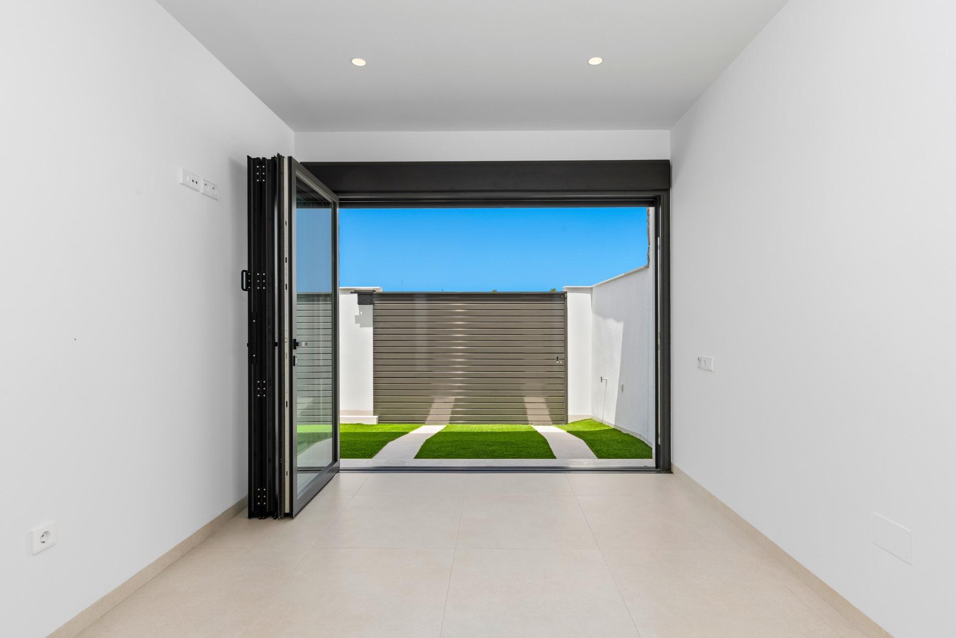 Inviting New Build Villa with Private Pool for Sale near Serena Golf in Los Alcázares