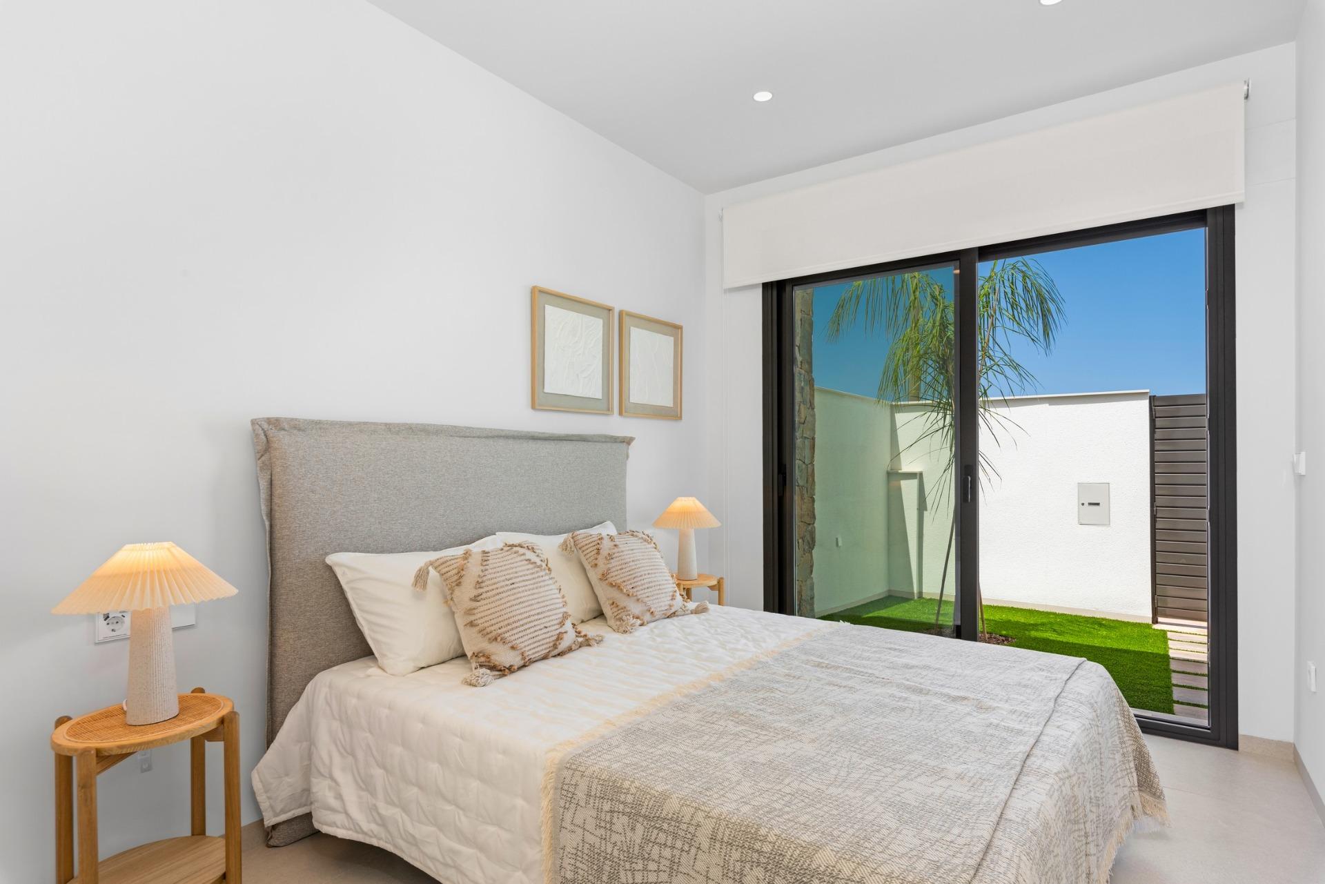Inviting New Build Villa with Private Pool for Sale near Serena Golf in Los Alcázares