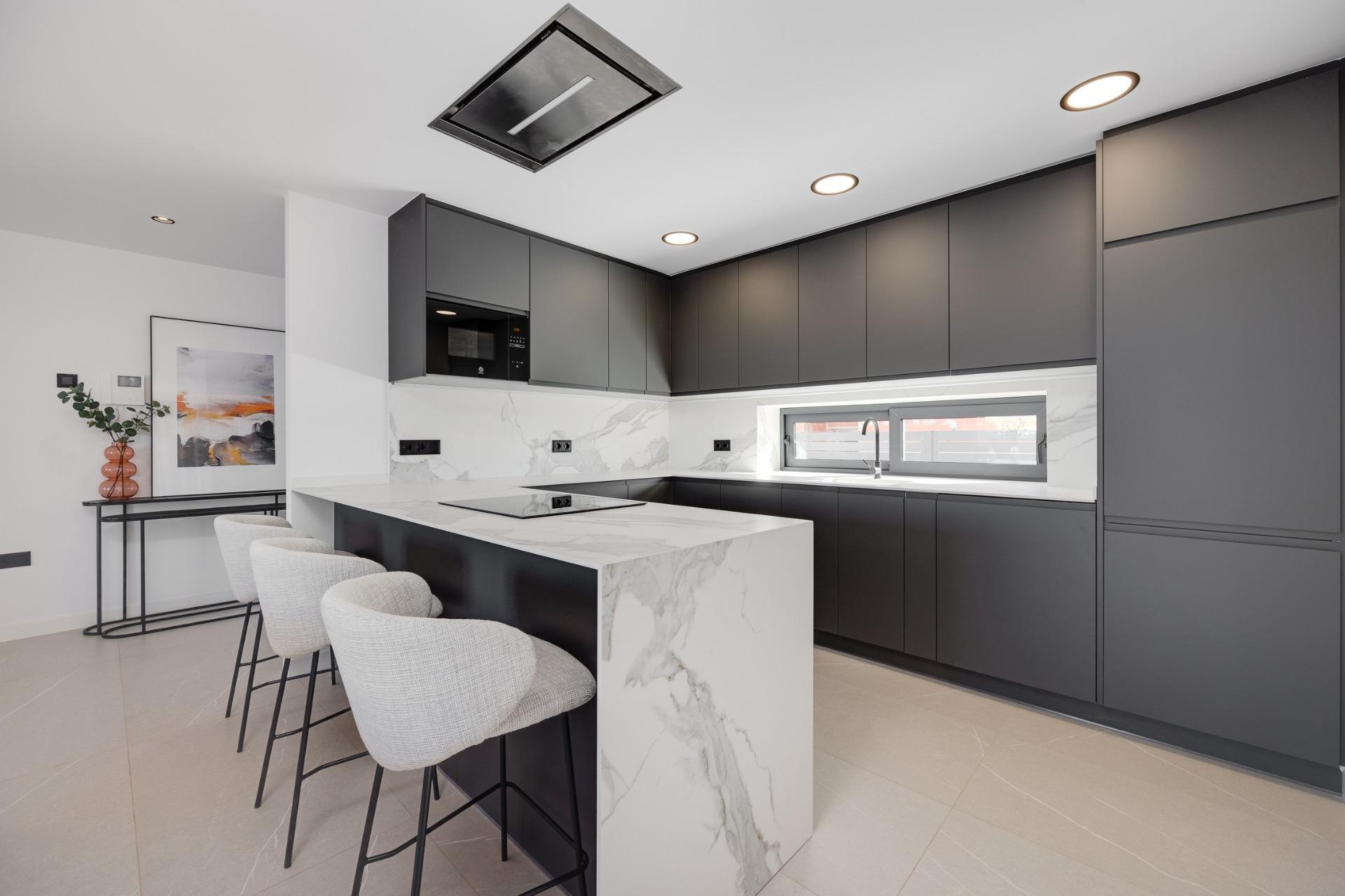 New-Villas-for-Sale-in-Torrevieja-–-2-km-from-the-Sea-11 New Build 3 Bedroom Villa with Private Pool, Rooftop Solarium and Garage for Sale in Torrevieja