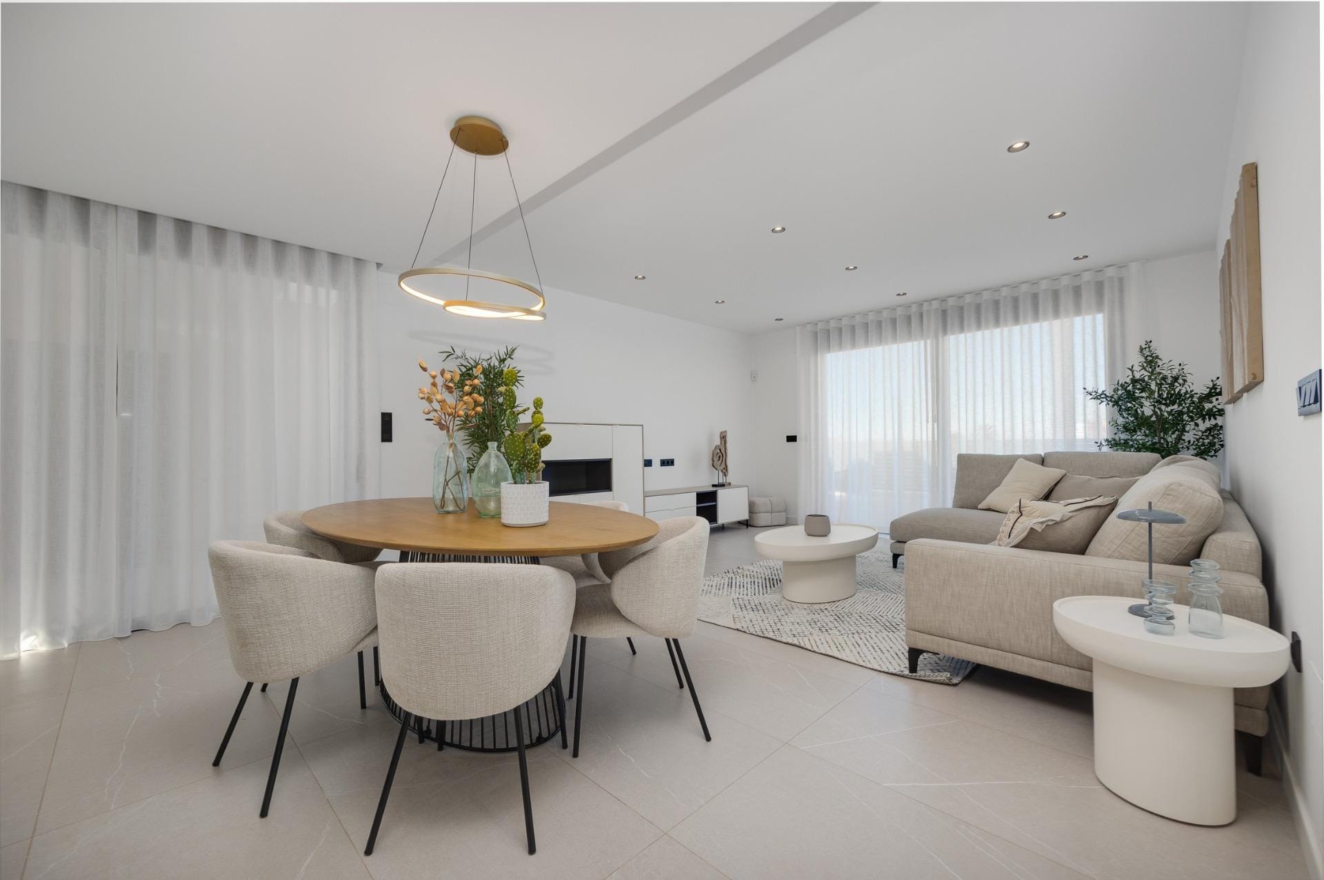 New-Villas-for-Sale-in-Torrevieja-–-2-km-from-the-Sea-16 New Build 3 Bedroom Villa with Private Pool, Rooftop Solarium and Garage for Sale in Torrevieja