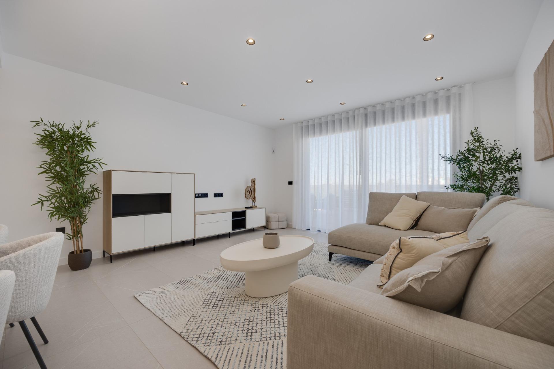 New-Villas-for-Sale-in-Torrevieja-–-2-km-from-the-Sea-18 New Build 3 Bedroom Villa with Private Pool, Rooftop Solarium and Garage for Sale in Torrevieja