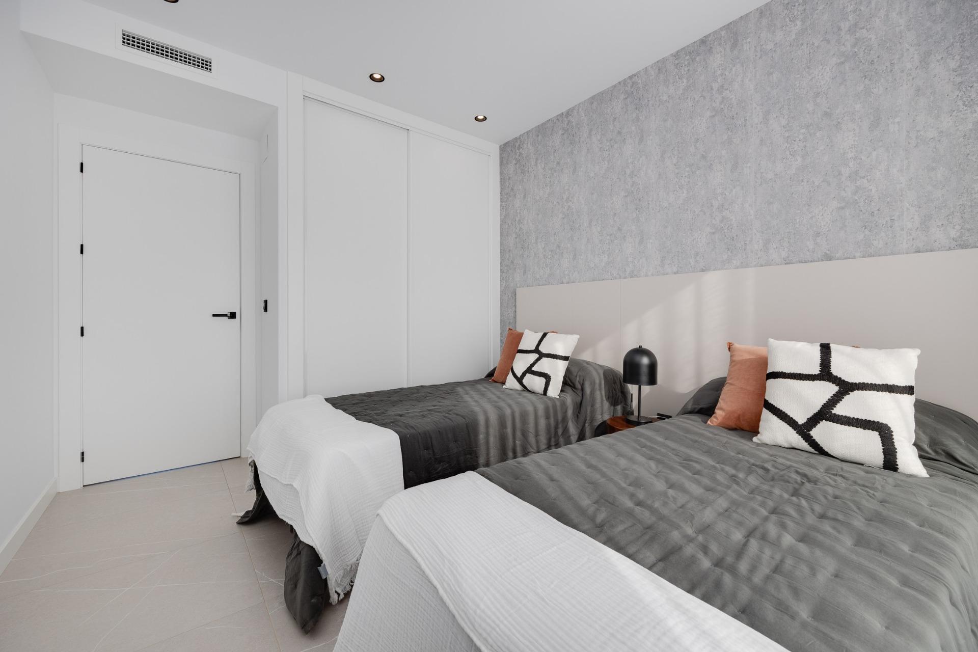 New-Villas-for-Sale-in-Torrevieja-–-2-km-from-the-Sea-21 New Build 3 Bedroom Villa with Private Pool, Rooftop Solarium and Garage for Sale in Torrevieja