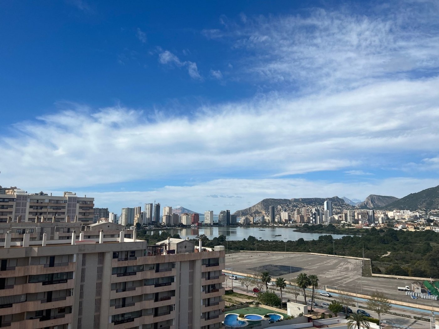 Luxury 3 Bedroom Penthouse with Sea Views and 161 m² Solarium for Sale in Calpe