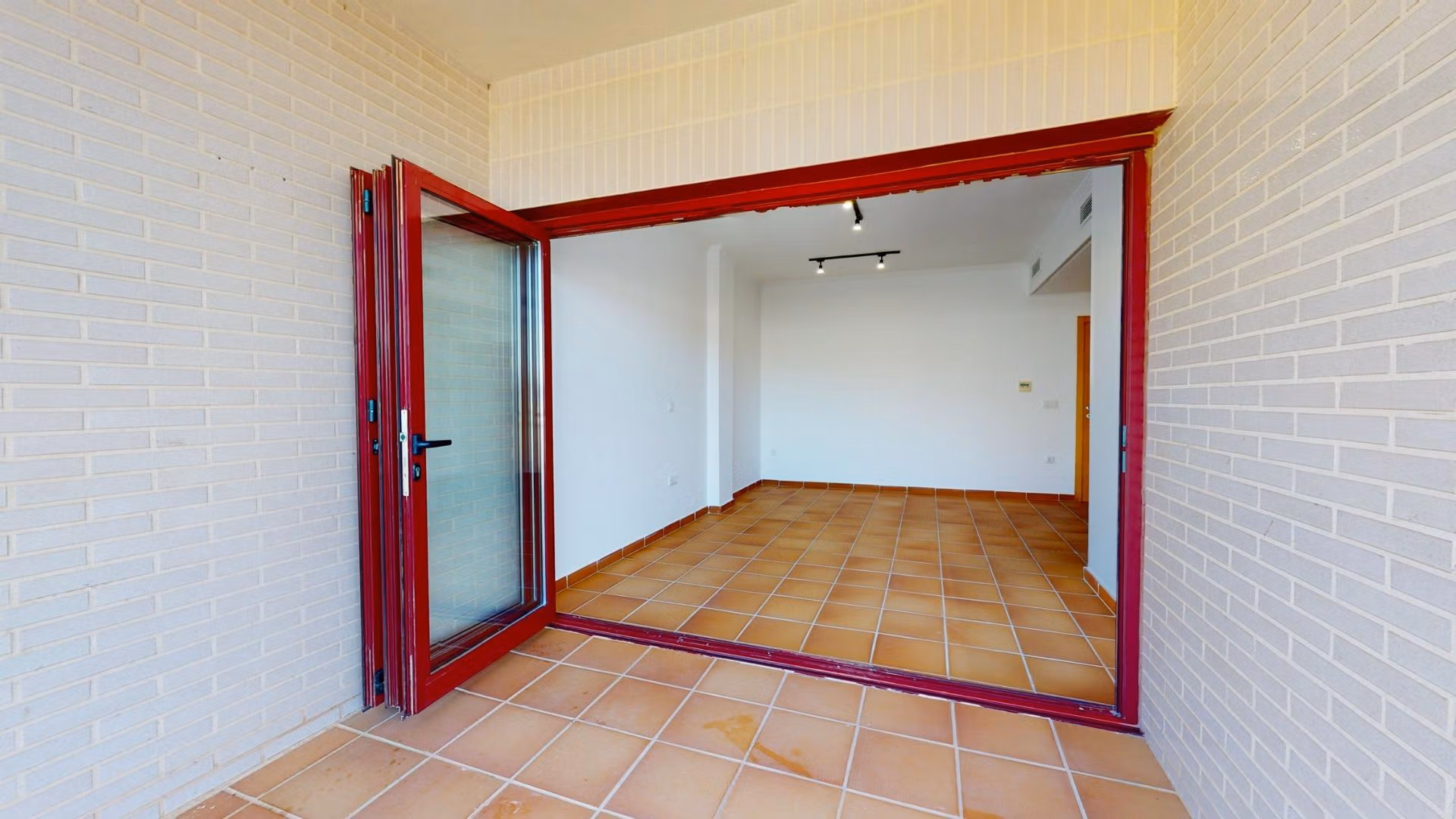 Bright open-plan terrace with terracotta flooring in charming key ready 1-bedroom apartment in Villanueva del Rio Segura near Archena.