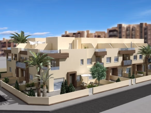 Lichte moderne buitenzijde van een woning met 2 slaapkamers, balkons en aangelegde tuinen, die het ruime ontwerp in La Manga del Mar Menor toont