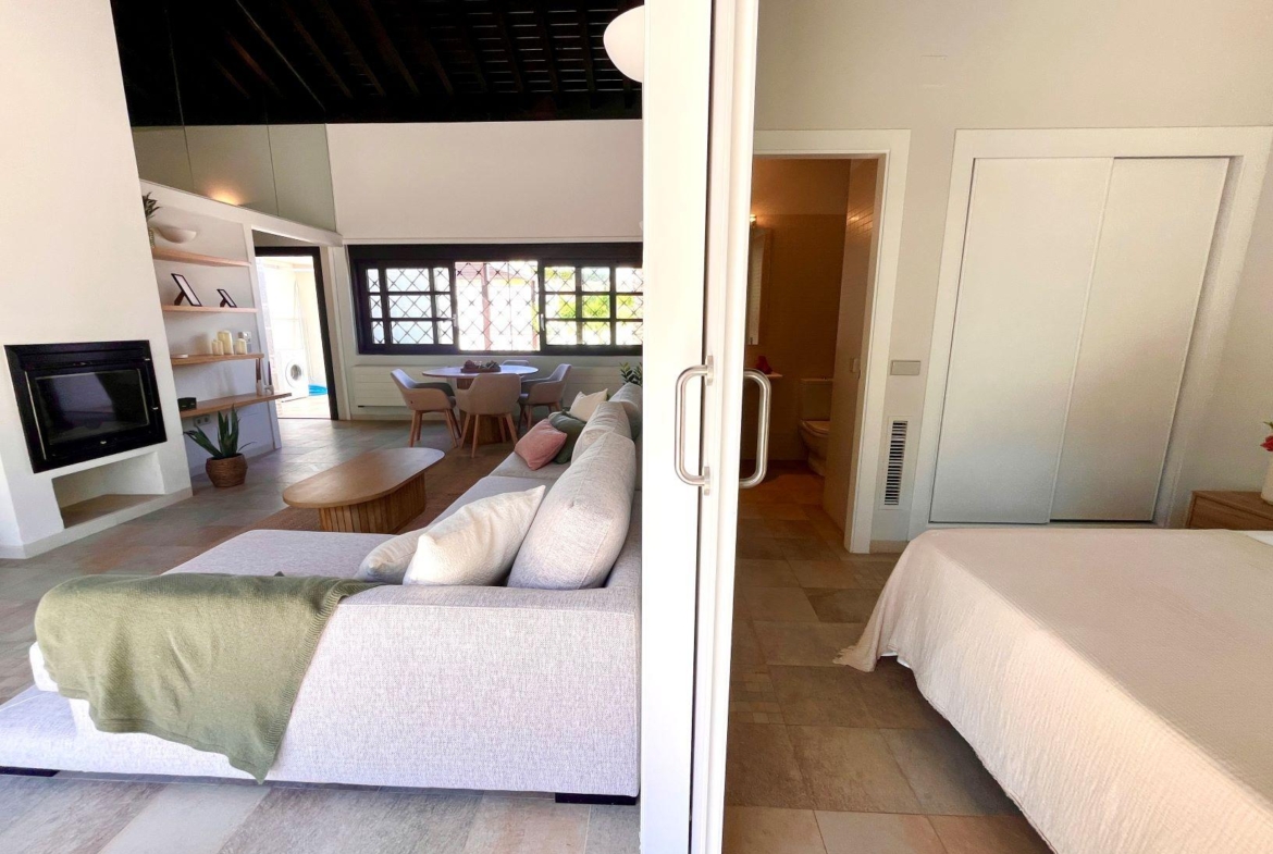 Elegant-One-Level-Townhouses-with-Private-Pool-in-Peraleja-Golf-Resort-–-Costa-Calida-16