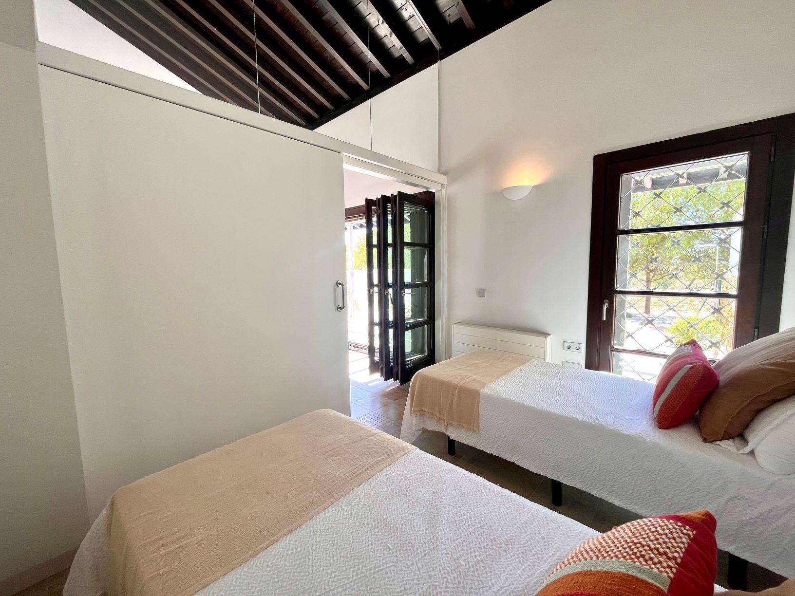 Elegant-One-Level-Townhouses-with-Private-Pool-in-Peraleja-Golf-Resort-–-Costa-Calida-20 Elegant Single-Storey Townhouse with Private Pool and Fireplace for Sale at Peraleja Golf Resort, Sucina