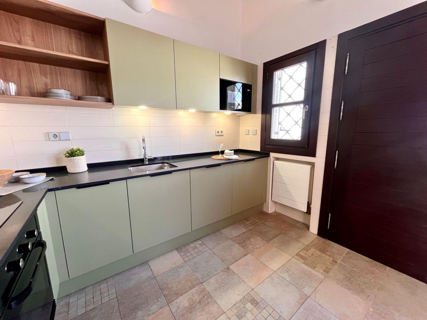 Elegant-One-Level-Townhouses-with-Private-Pool-in-Peraleja-Golf-Resort-–-Costa-Calida-9 Elegant Single-Storey Townhouse with Private Pool and Fireplace for Sale at Peraleja Golf Resort, Sucina
