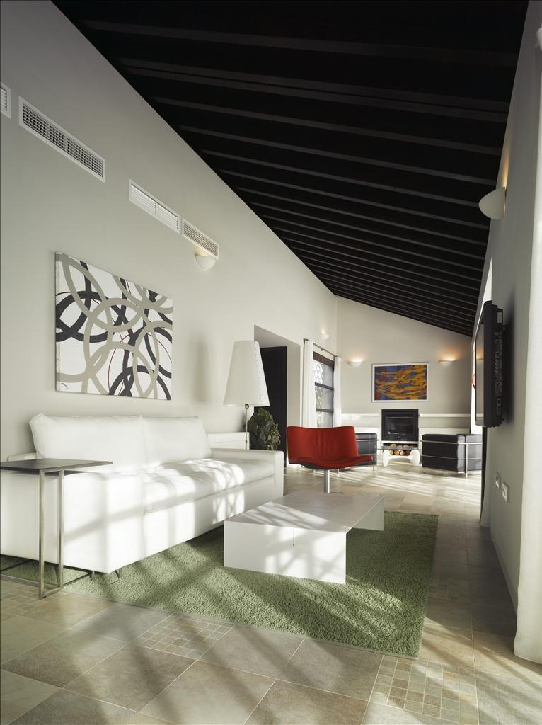 Elegant-detached-villas-with-private-pool-at-Peraleja-Golf-Resort-Costa-Calida-2 Single-Storey New Build 4 Bedroom Villa with Private Pool for Sale at Peraleja Golf Resort, Sucina