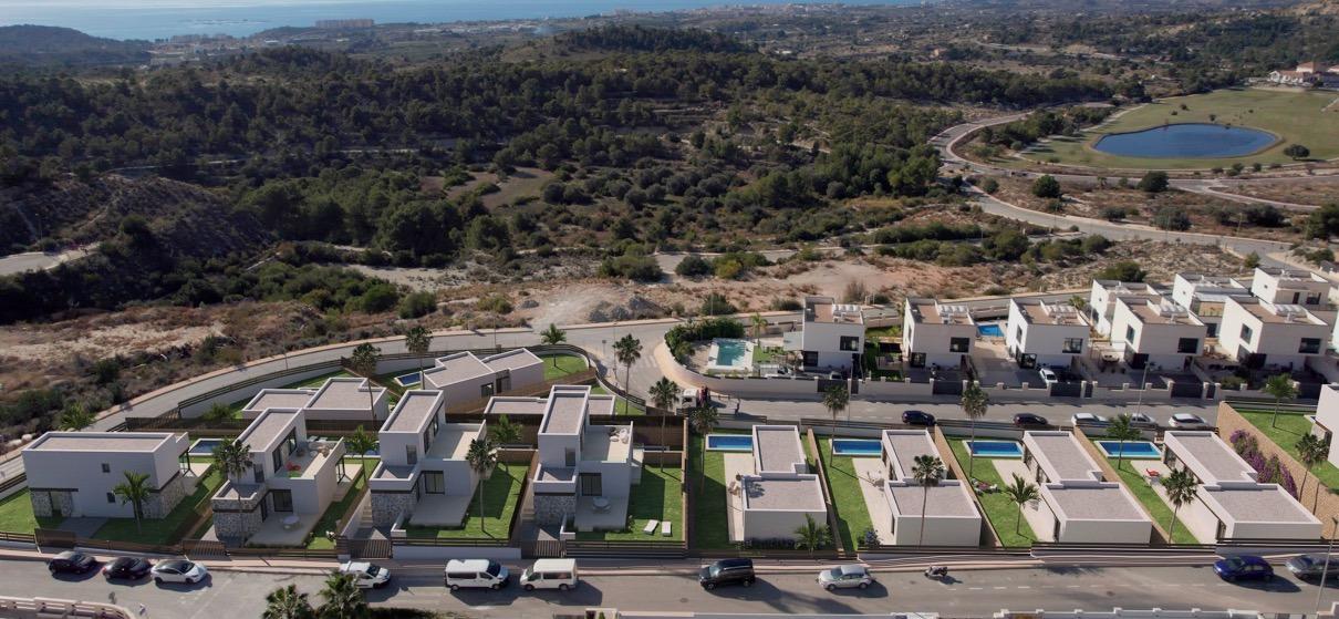 Contemporary New Build 3 Bedroom Villa with Private Pool and Panoramic Views for Sale in Balcón de Finestrat