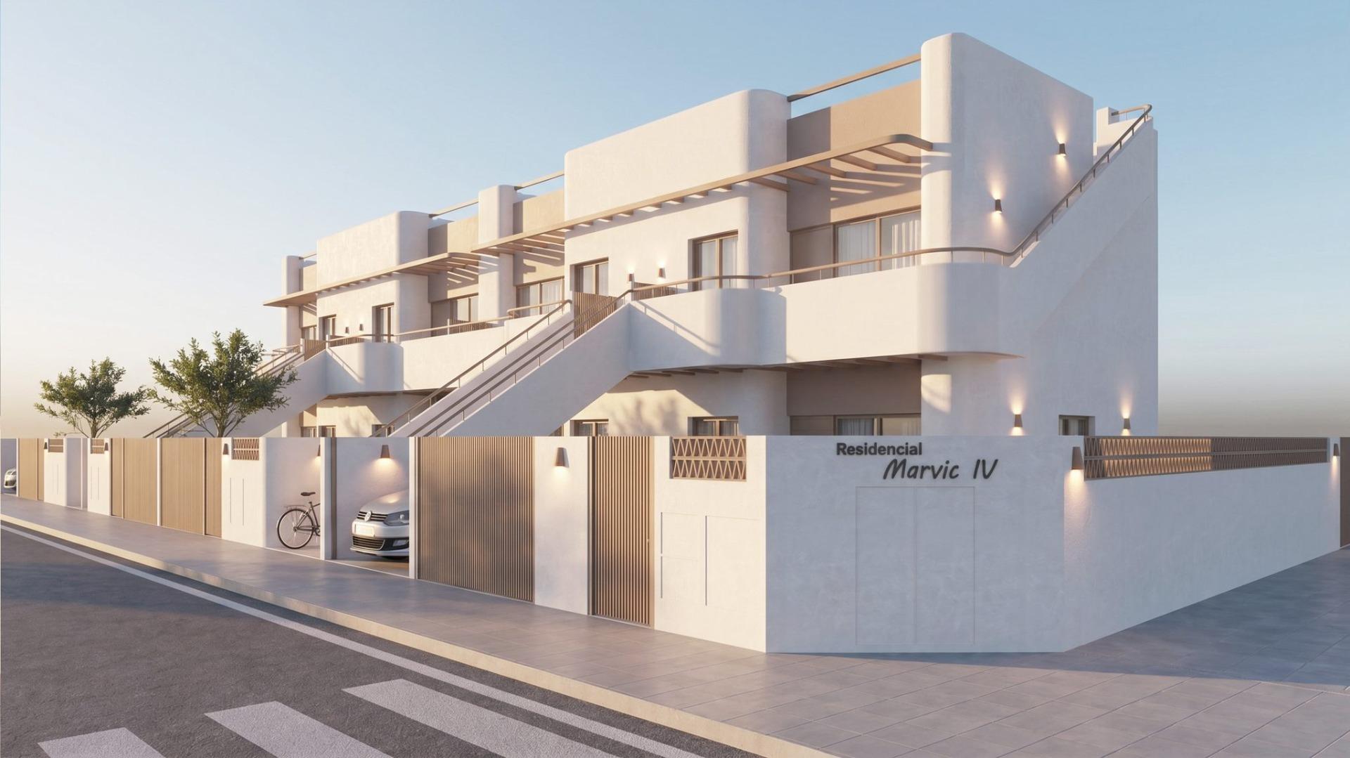 Elevated New Build 2 Bedroom Top Floor Apartment with Private Pool and Solarium for Sale in Pilar de la Horadada