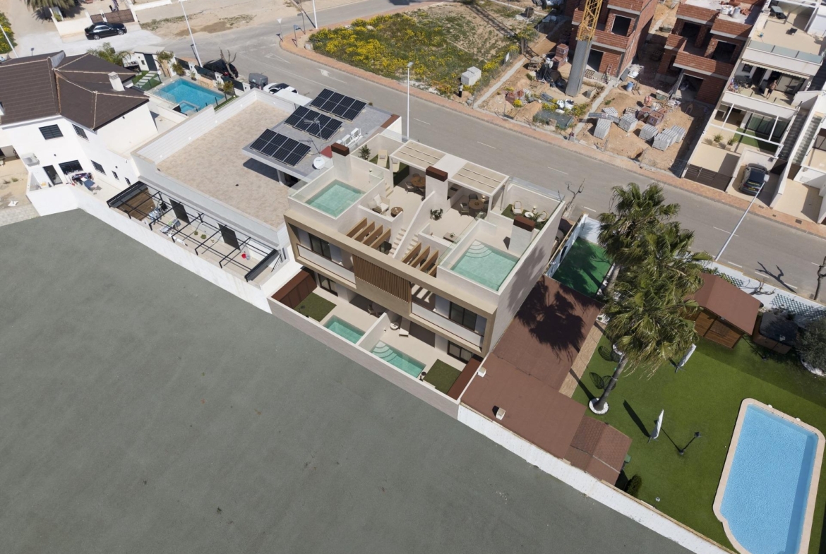 Modern exclusive new build bungalows with private pools and rooftop terraces in sunny San Pedro del Pinatar.