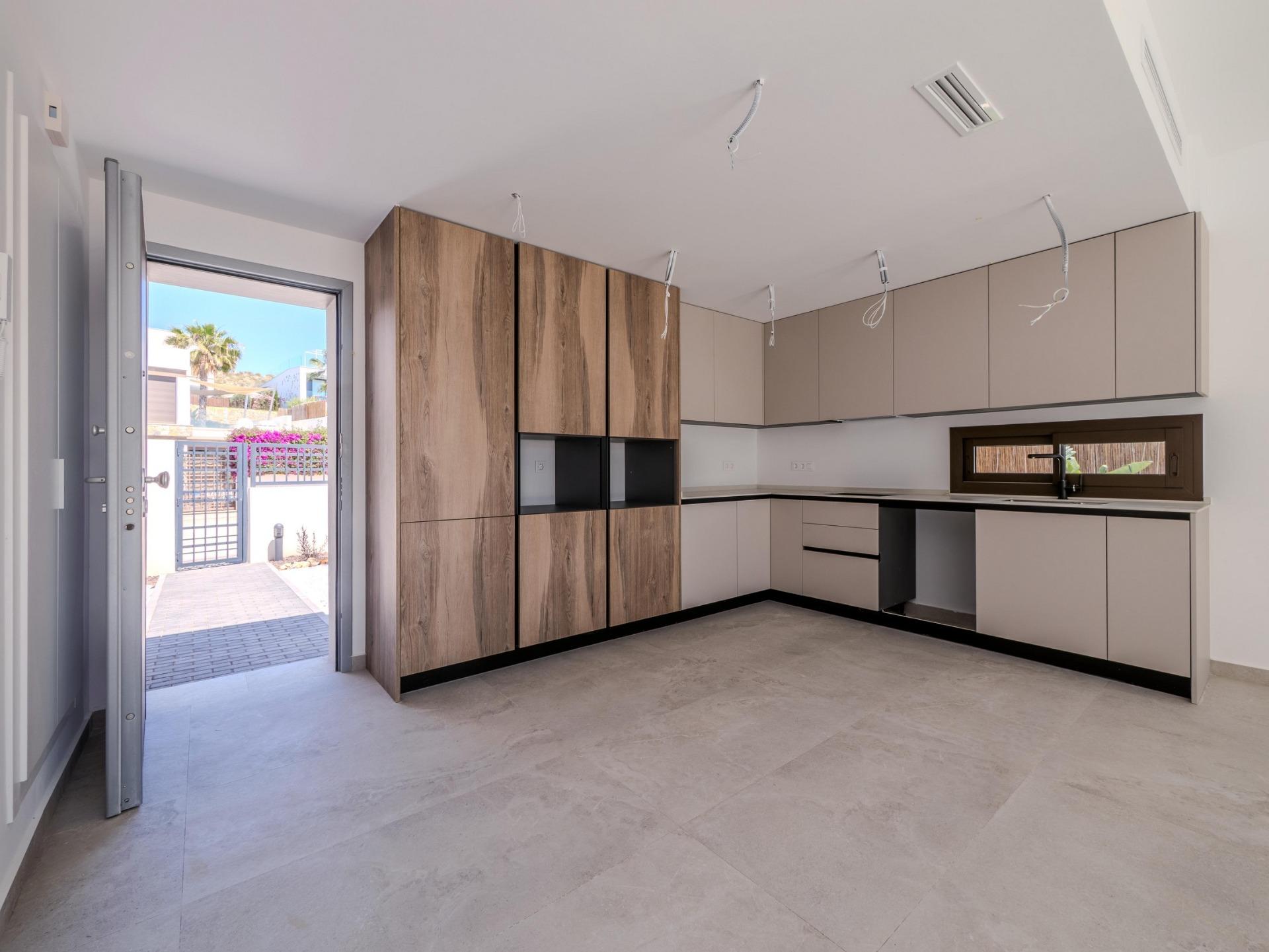 Sophisticated Key Ready 3 Bedroom Villa with Private Pool for Sale in Algorfa, La Finca Golf