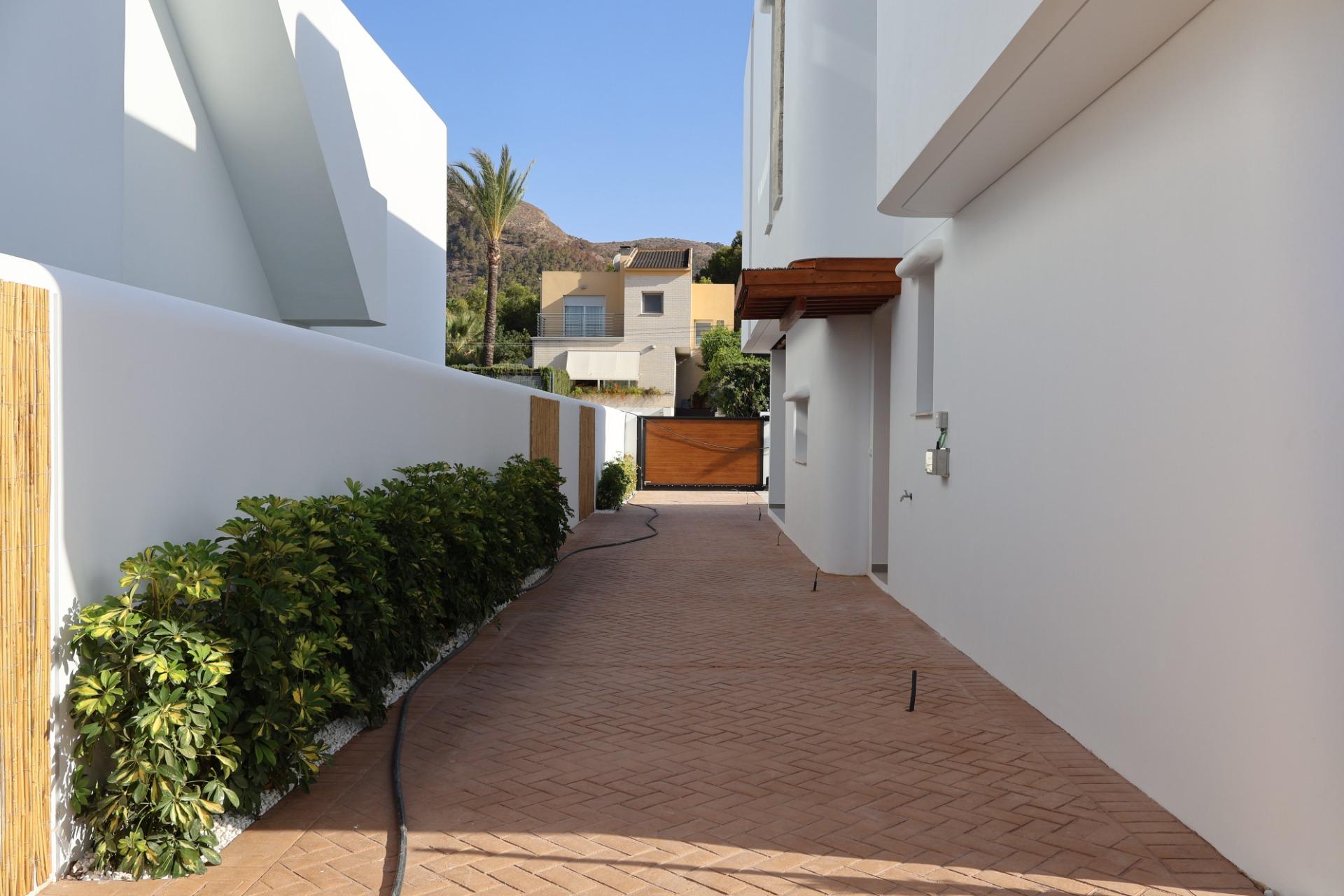 Elegant New Build 4 Bedroom Ibiza Style Villa with Private Pool for Sale in El Albir, Costa Blanca