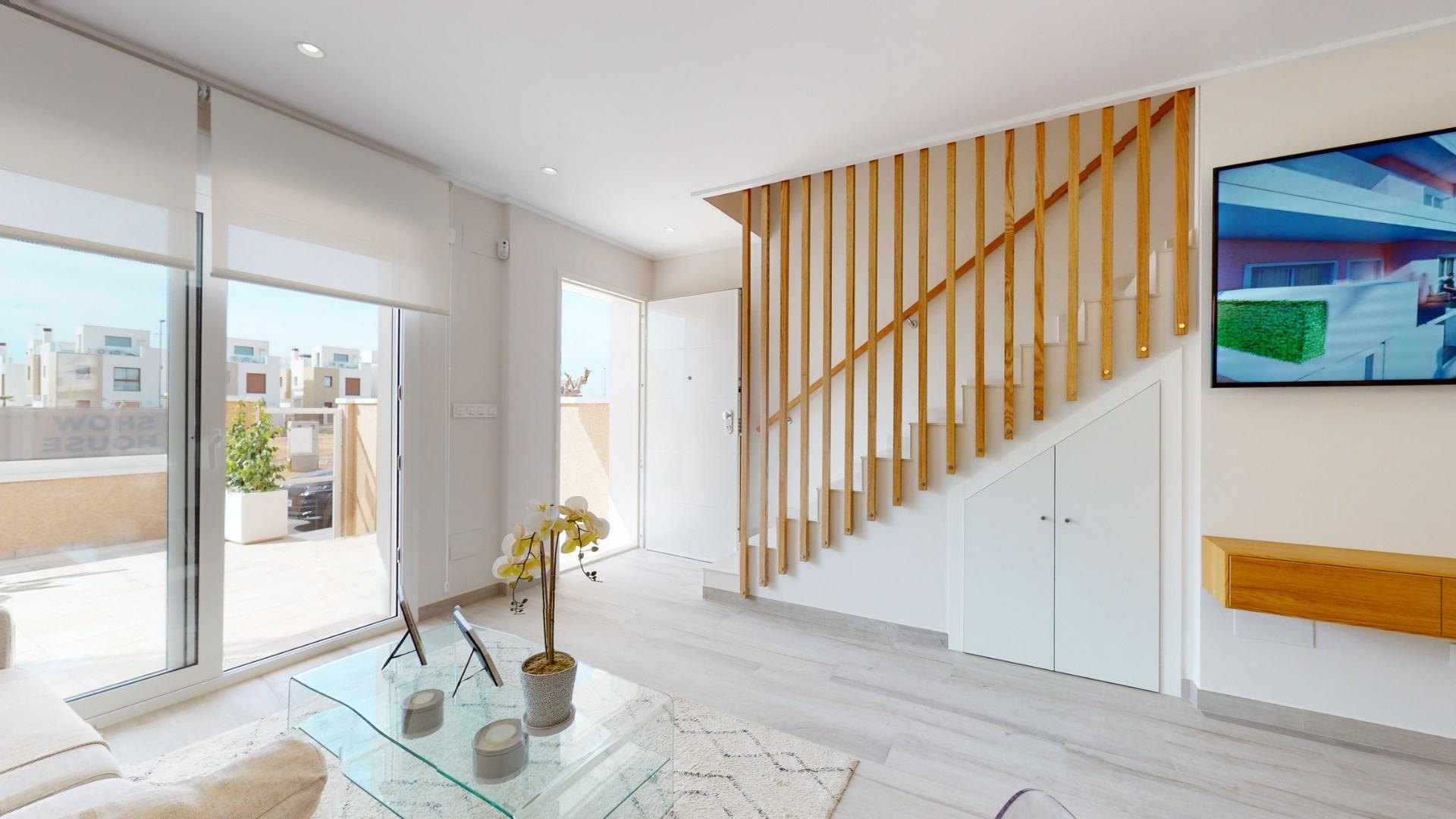 Generous New Build 3 Bedroom Semi-Detached Villa with Solarium for Sale in Pilar de la Horadada