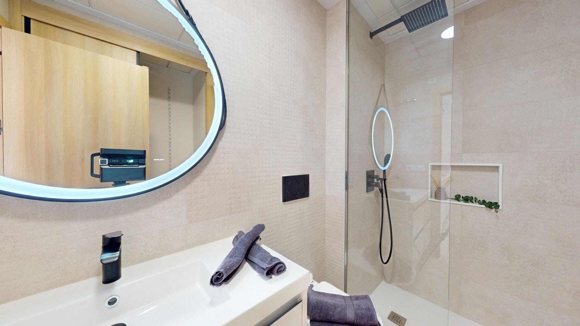 Exclusive-New-Development-in-Pilar-de-la-Horadada-Costa-Blanca-Spain-45 Praktisch nieuwbouwappartement met 3 slaapkamers op de begane grond met tuin te koop in Pilar de la Horadada
