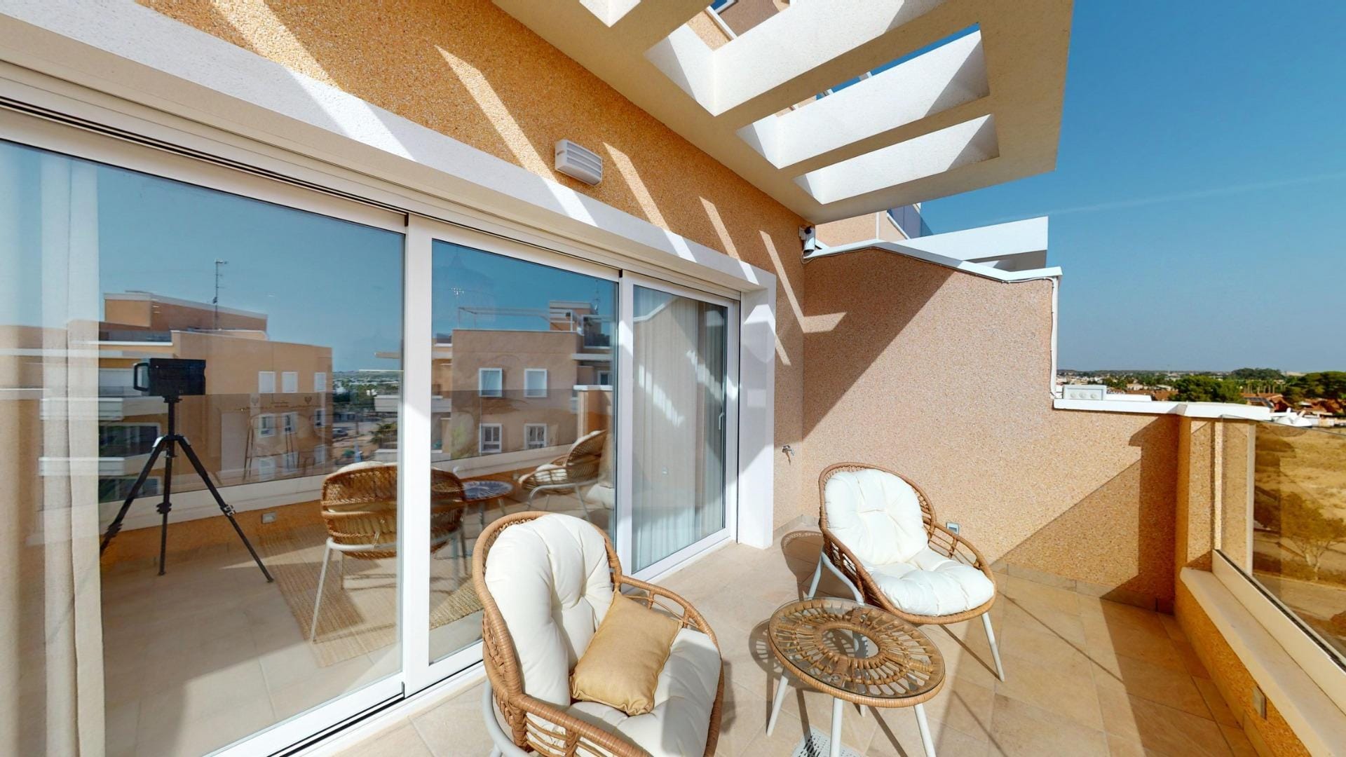Exclusive-New-Development-in-Pilar-de-la-Horadada-Costa-Blanca-Spain-49 Praktisch nieuwbouwappartement met 3 slaapkamers op de begane grond met tuin te koop in Pilar de la Horadada