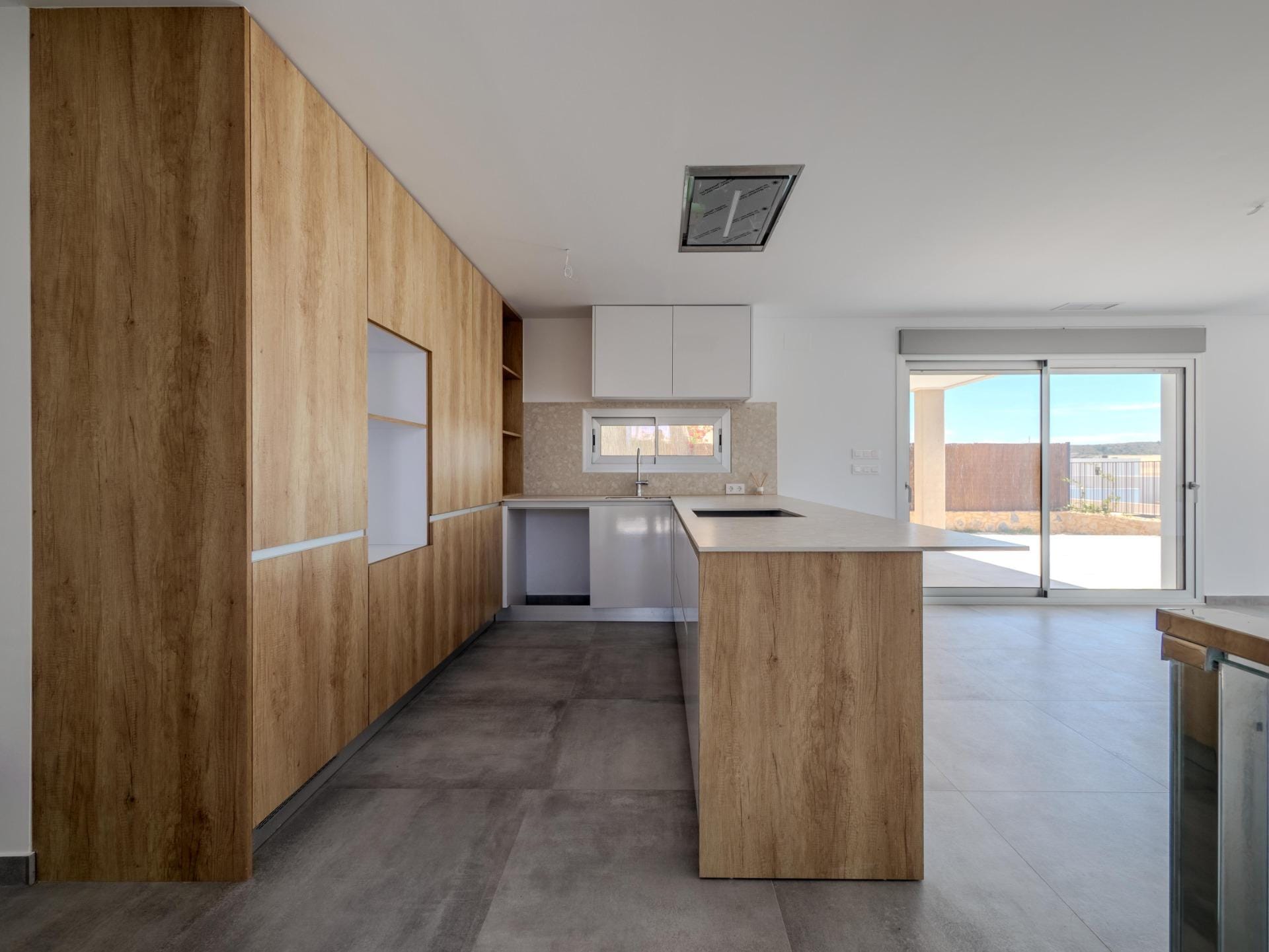 MODERN-DESIGN-VILLA-WITH-GOLF-VIEWS-17 Impressive Key Ready 4 Bedroom Villa with Golf Views and Basement for Sale in Algorfa, La Finca
