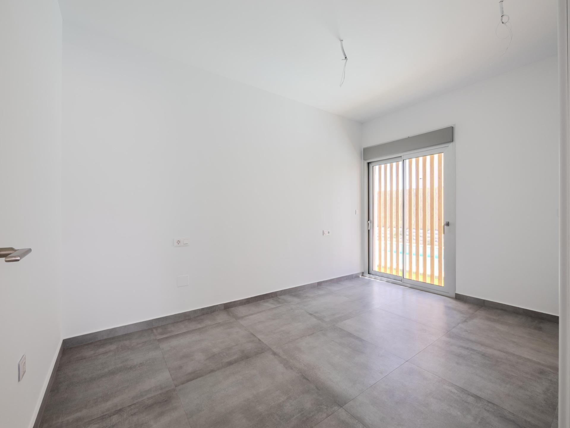 MODERN-DESIGN-VILLA-WITH-GOLF-VIEWS-25 Impressive Key Ready 4 Bedroom Villa with Golf Views and Basement for Sale in Algorfa, La Finca
