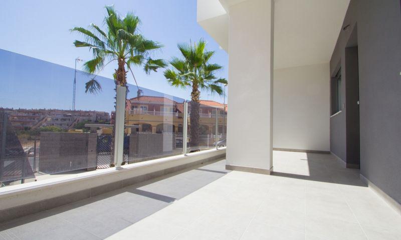 Magnificent-apartment-between-the-sea-and-the-golf-1 Orihuela Costa – photo