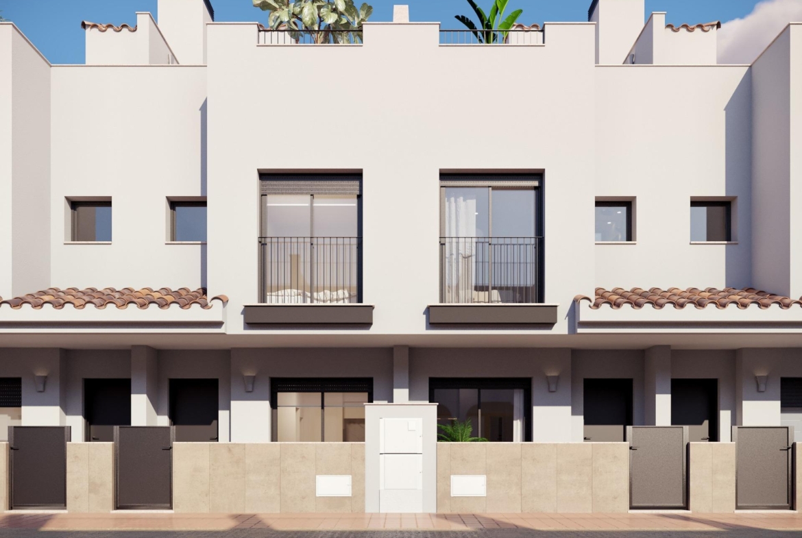 Modern stylish new build 2 bedroom townhouse exterior with sunlit balconies and rooftop solarium in Santa Rosalía, Torre Pacheco