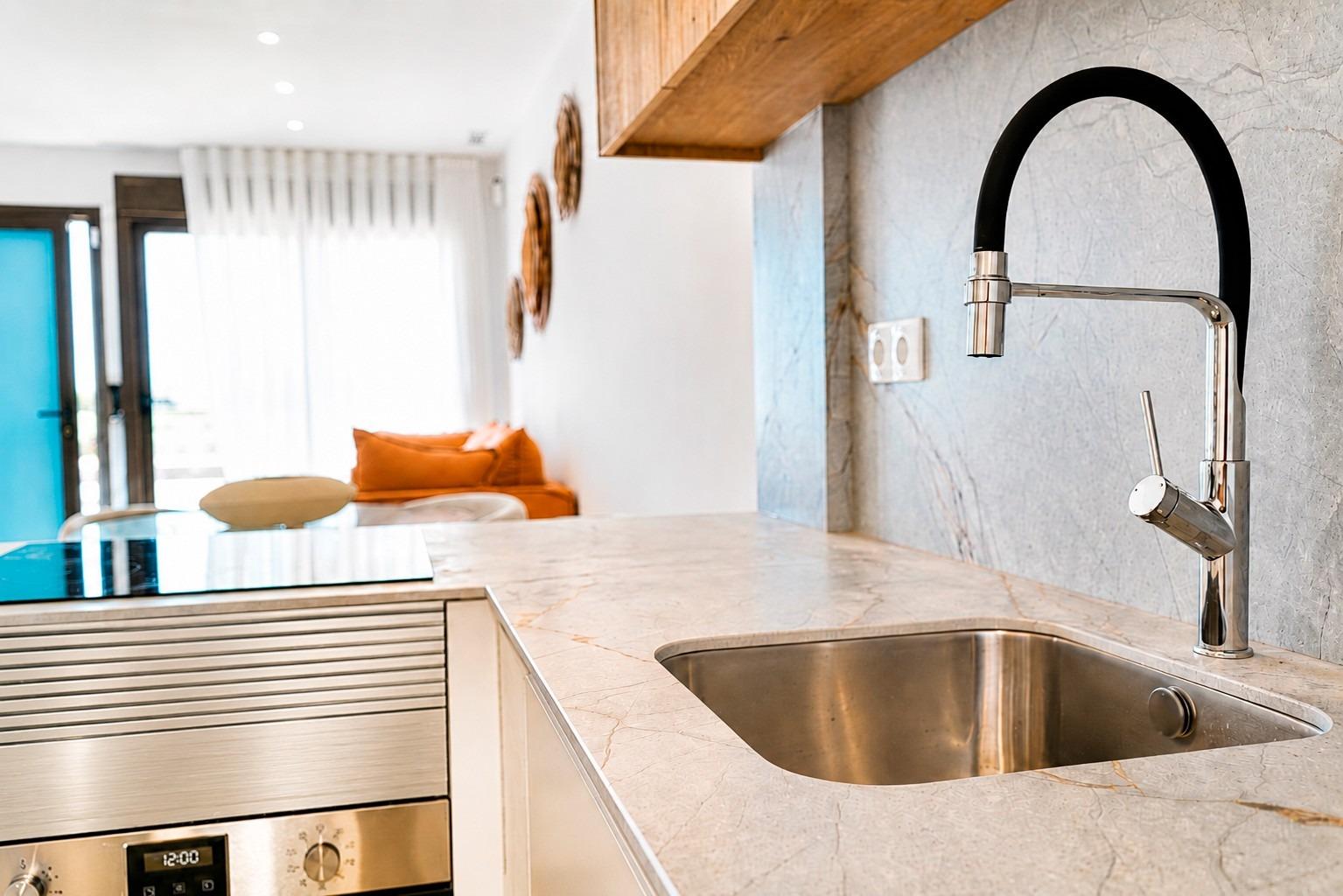 Spacious New Build 3 Bedroom Townhouse with Solarium and Communal Pool for Sale in Dolores