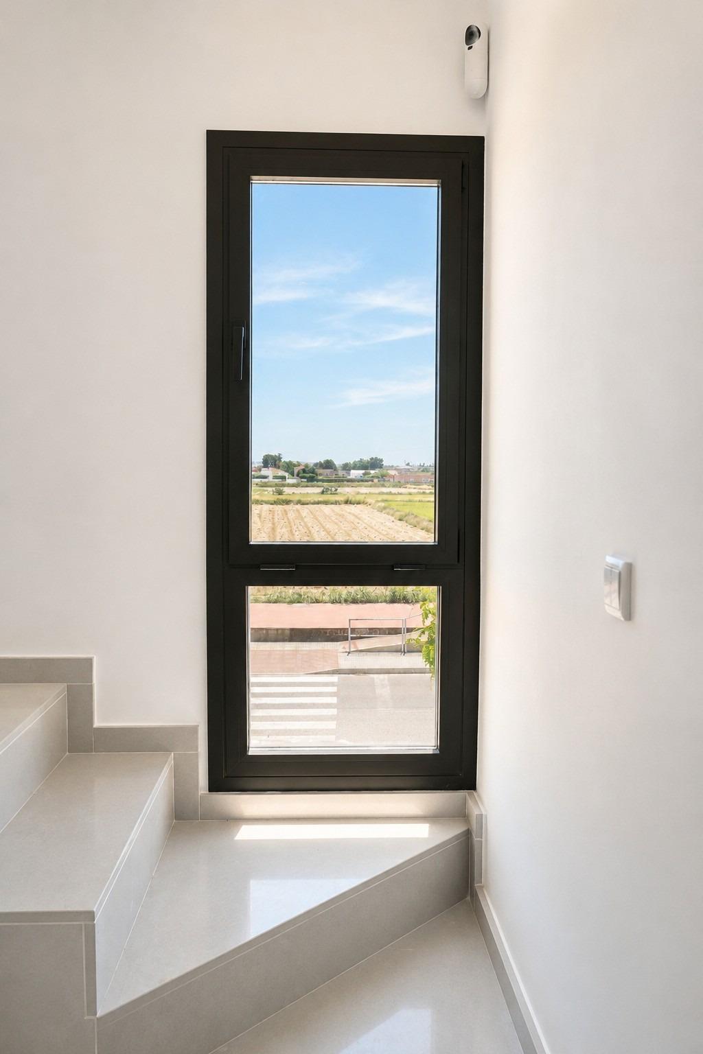 Modern New Build 2 Bedroom Townhouse with Solarium and Communal Pool for Sale in Dolores