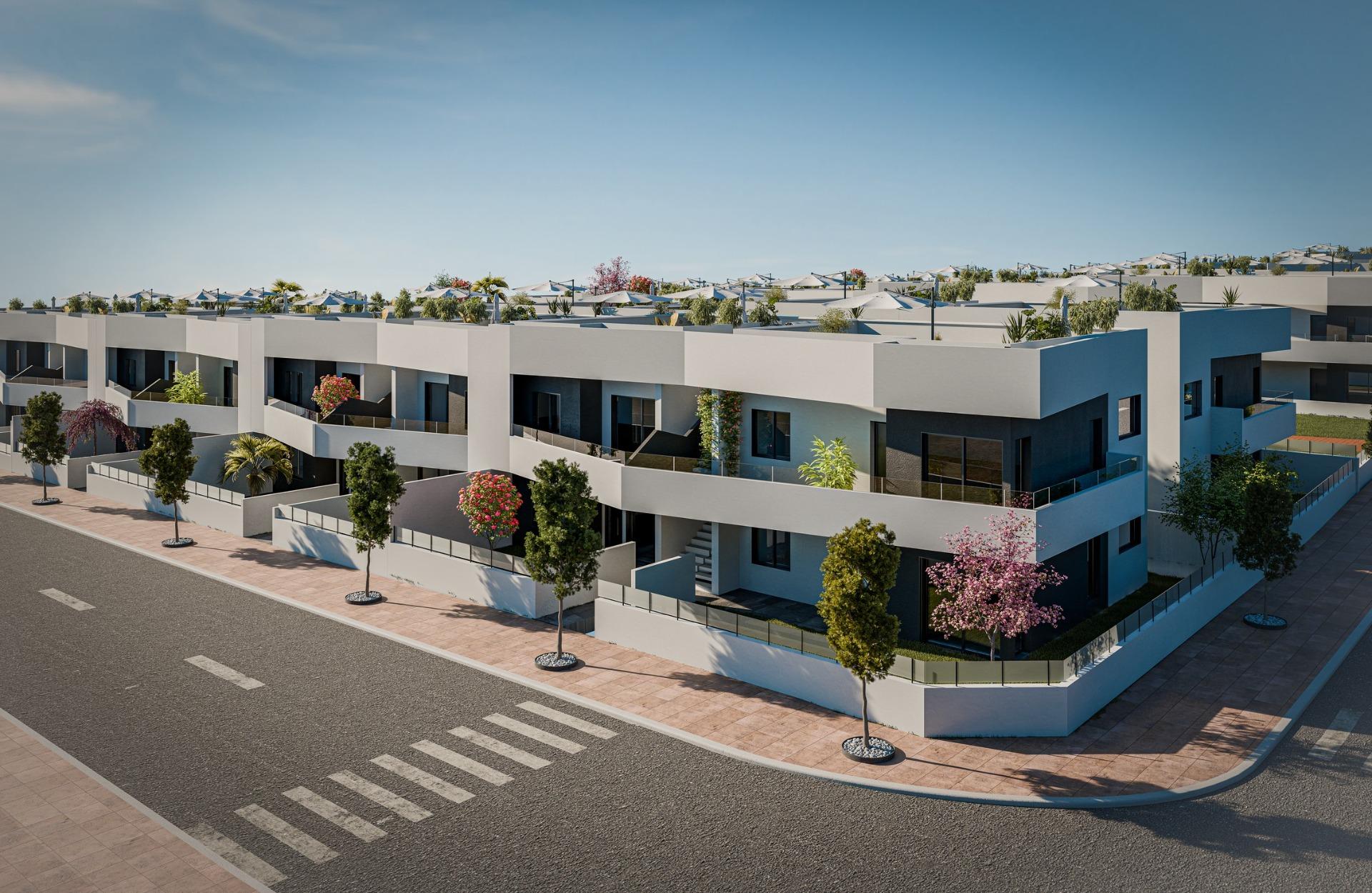 Spacious New Build 3 Bedroom Top Floor Apartment with Solarium for Sale in San Miguel de Salinas