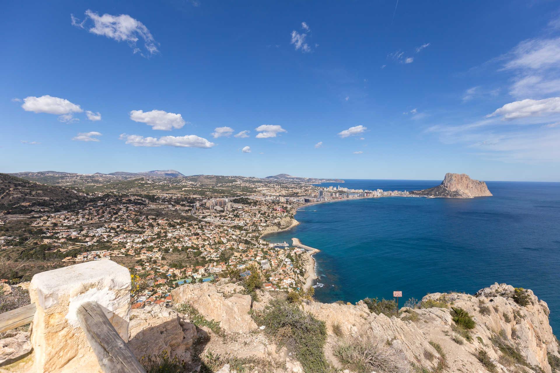Elegant New Build 3 Bedroom Apartment with Sea Views for Sale in Calpe