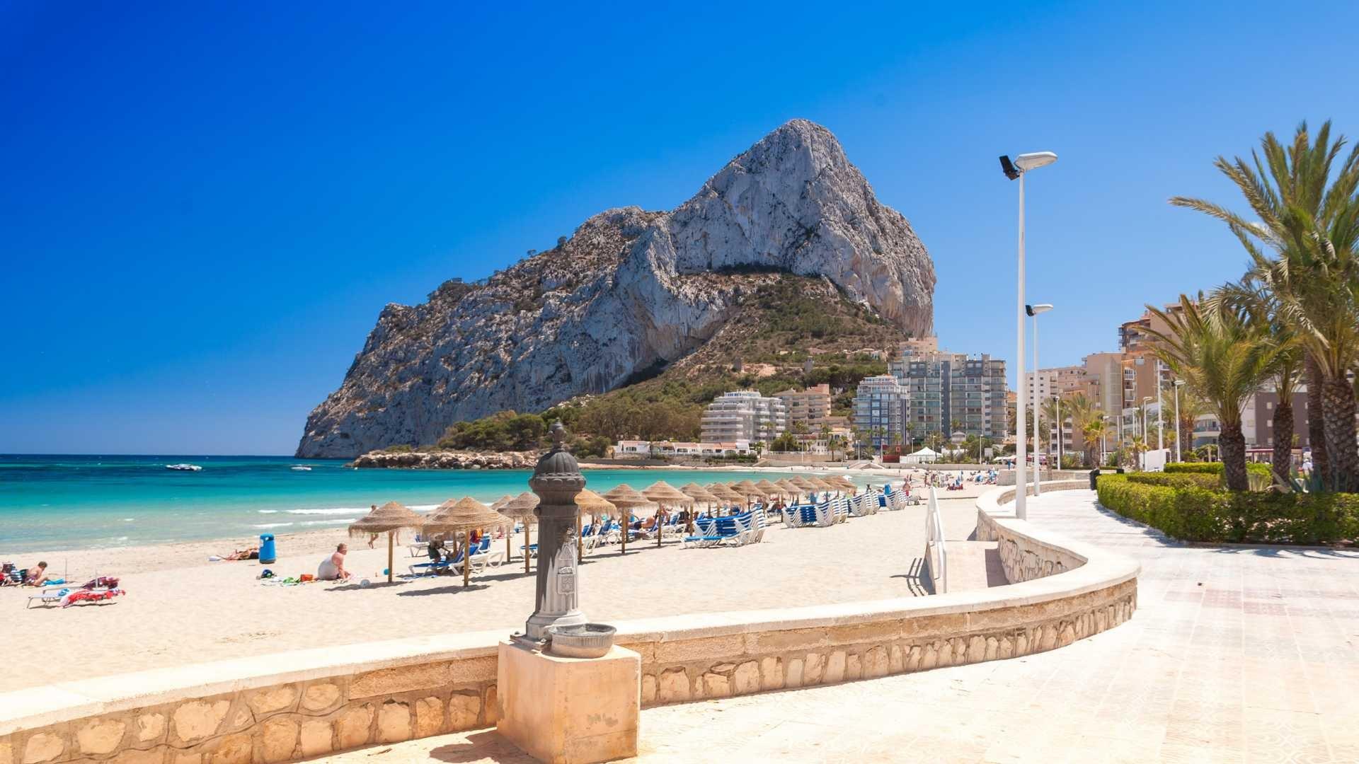Elegant New Build 3 Bedroom Apartment with Sea Views for Sale in Calpe